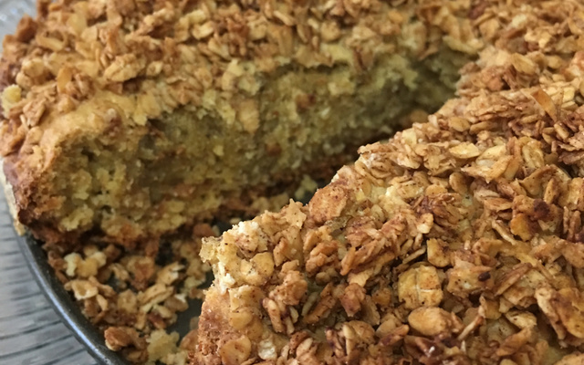 Bolo de banana com aveia