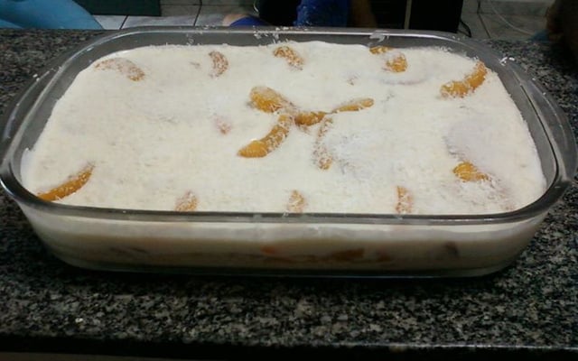 Pavê de pêssego simples