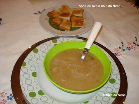 Sopa de aveia chique da Neneli