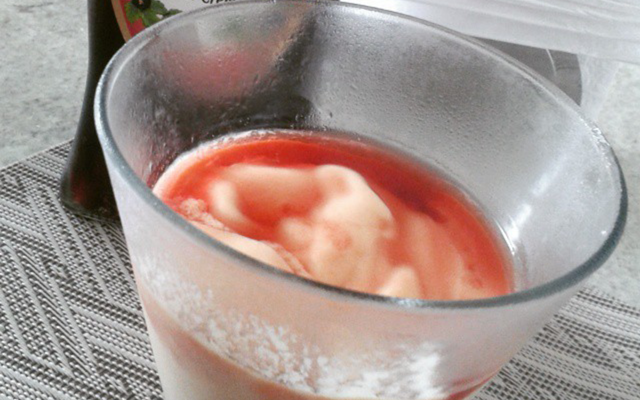 Creme de papaya com cassis