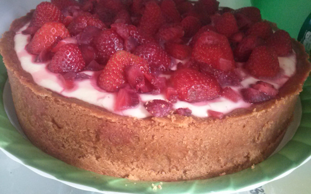 Torta de morango com iogurte