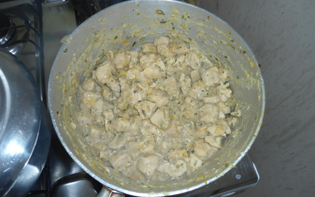 Peito de frango rápido, fácil e saboroso