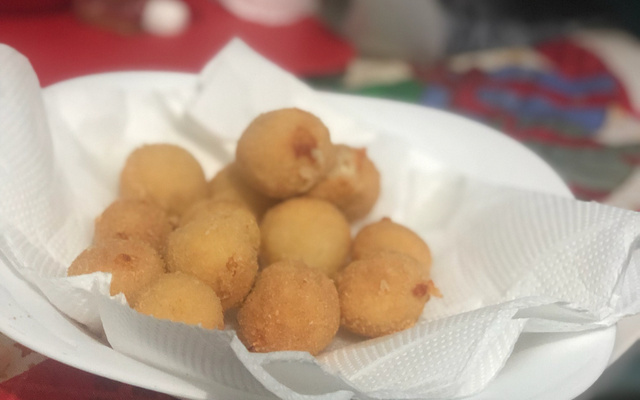 Bolinha de queijo