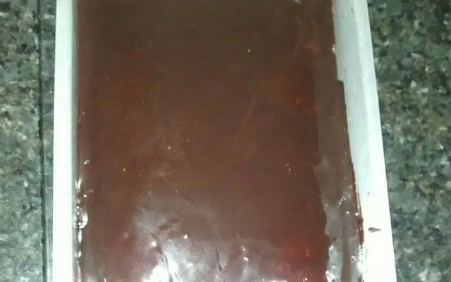 Cobertura durinha para bolo de cenoura