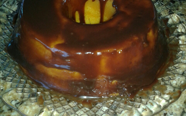 Bolo de cenoura no microondas