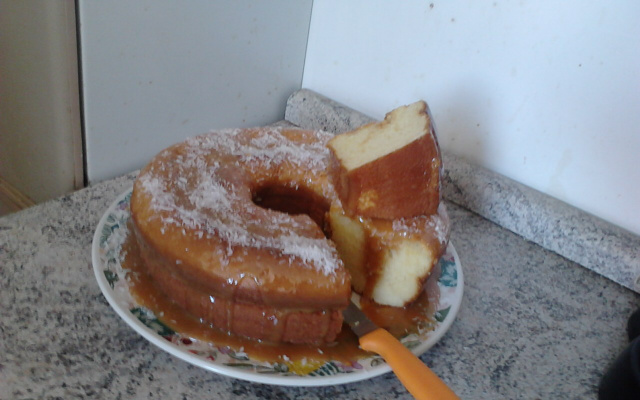 Bolo de coco de liquidificador