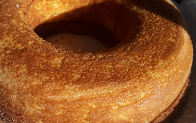 Bolo de fubá cremoso