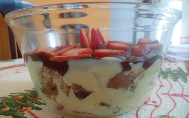 Pavê Natalino de Maracujá com Panetone