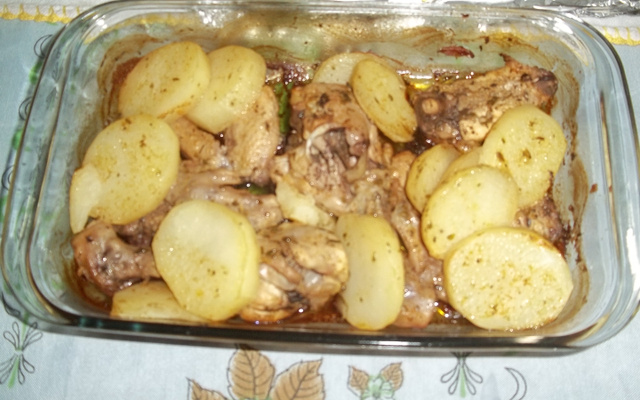 Frango assado com batata