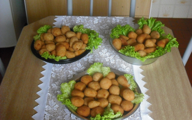 Massa para salgadinhos (coxinha, rissoles, bolinha de queijo, bolinho de carne)