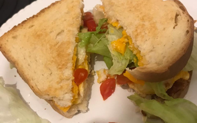 SANDUICHE ESPANGLÊS 