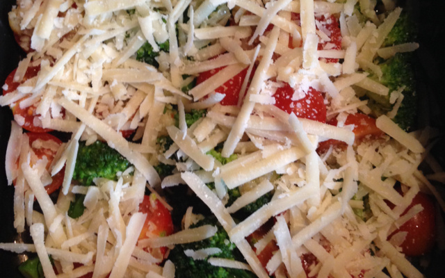 Brócolis à napolitana