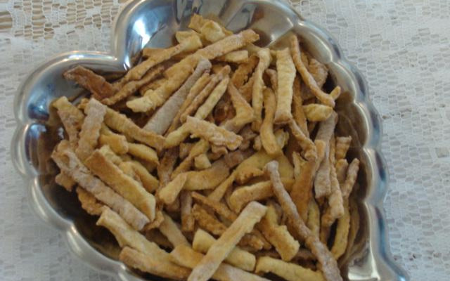 Palitos picantes de cebola