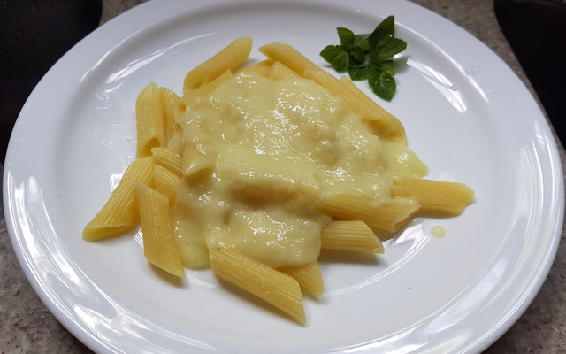 Molho branco com leite de coco