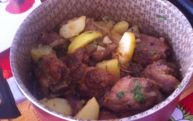 Costelinha suína com batatas