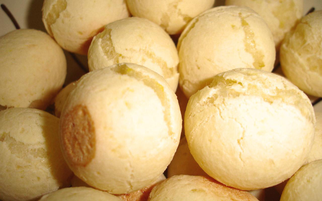Pão de queijo rápido