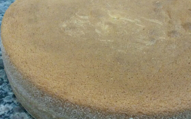 Pão de ló de leite fervendo