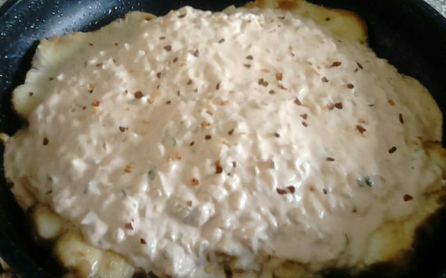 Cação grelhado com molho rosé picante