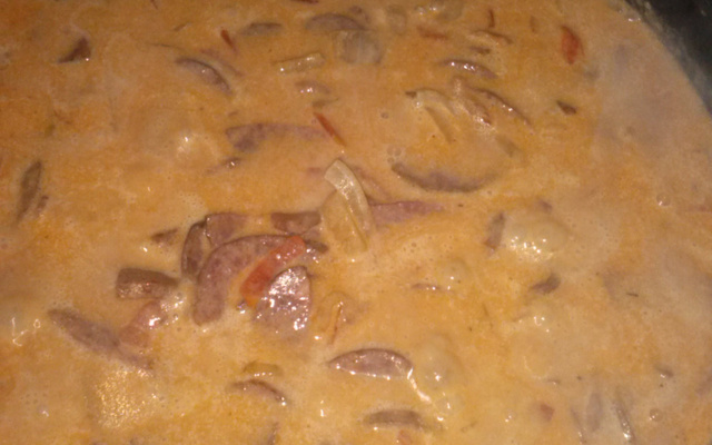 Estrogonofe de calabresa