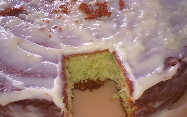 Bolo verde de limão