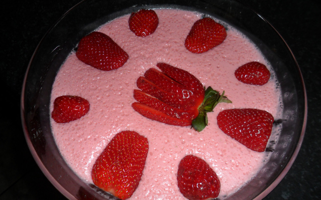Mousse de morango facílimo