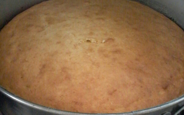 Bolo simples ideal para festas