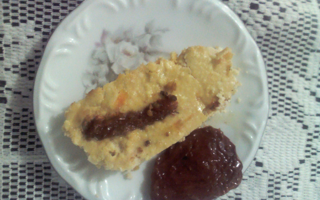 Quiche de ricota com tomate seco e cenoura (sem a massa)