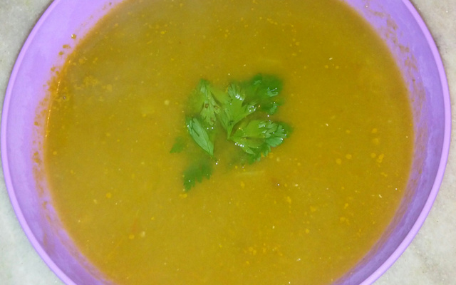 Sopa detox da Cláudia Eliane