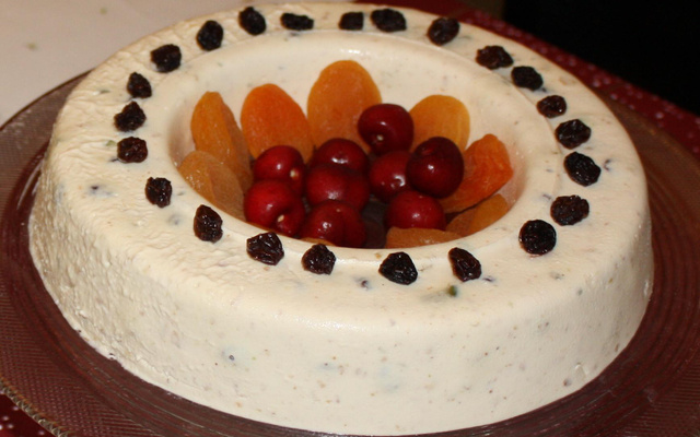 Terrine de queijo e frutas secas