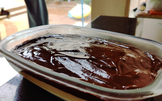 Mousse de limão com chocolate