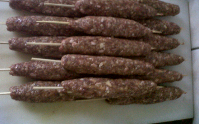 Receita de Kafta "moída no espeto"