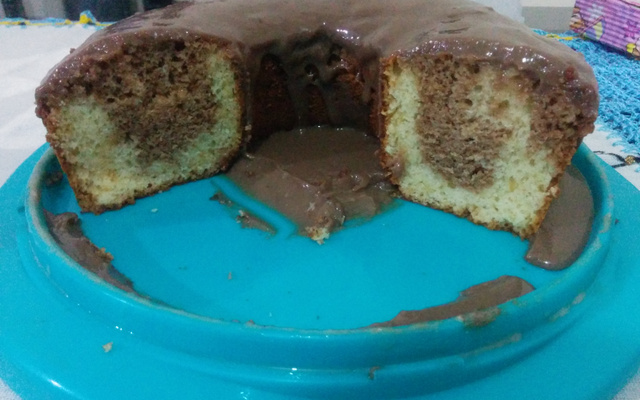 Bolo mesclado fofinho