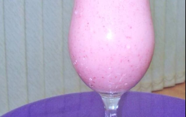 Batida de vinho com leite condensado