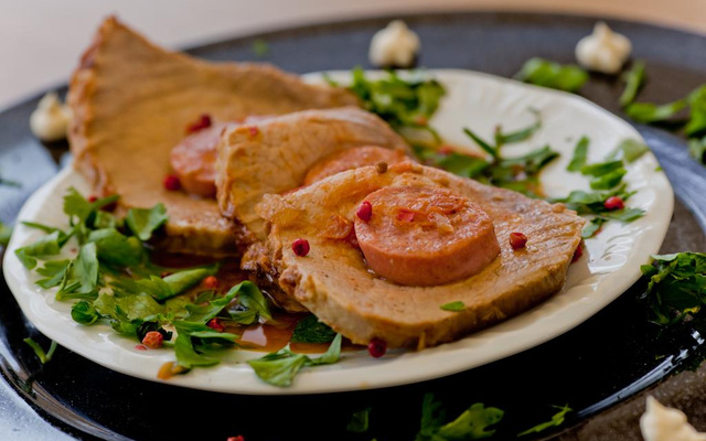 Posta branca recheada