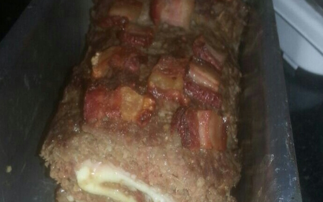 Rocambole de carne moída
