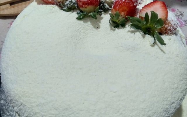 Bolo vulcão de leite ninho