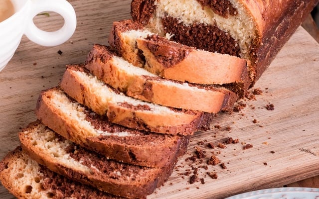 Bolo mesclado de liquidificador