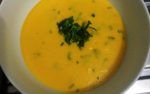 Creme de cenoura com gengibre