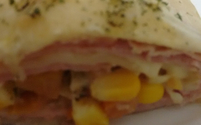 Rocambole  de massa de pastel