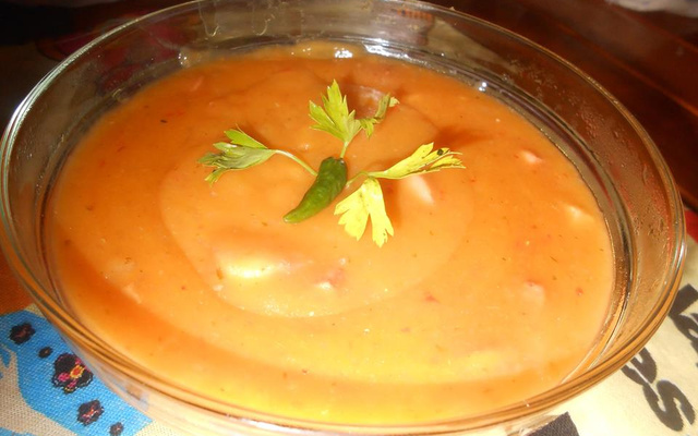 Caldo de aipim picante