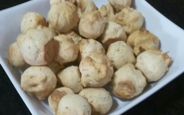 Corujinhas (pão de queijo sem lactose)