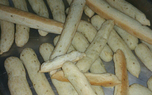 Bolinho de polvilho doce com erva-doce