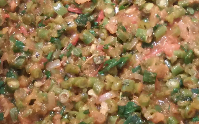 Vagem ao molho de tomate