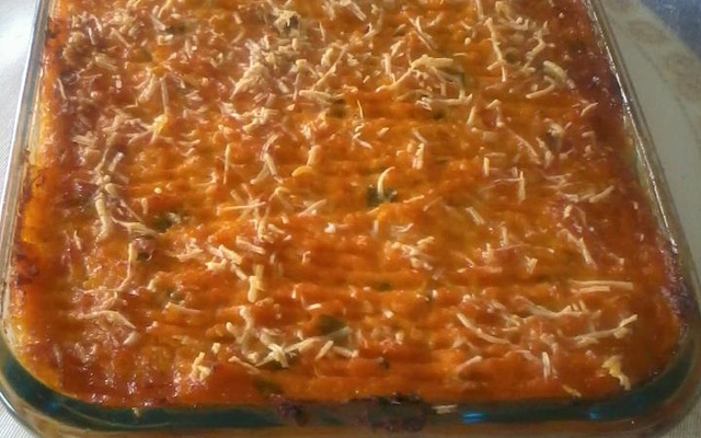 Escondidinho de carne seca e cabotiá