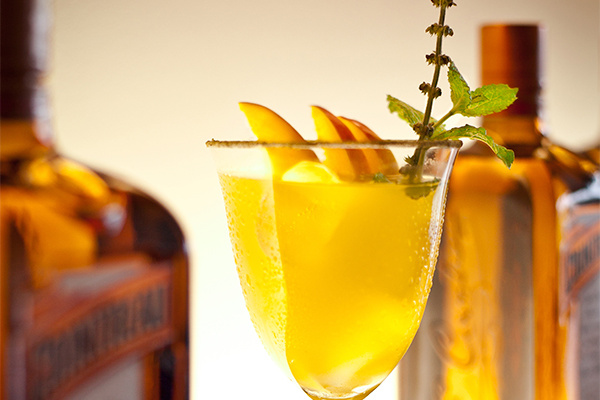 Cointreau Fizz Salt&Pepper