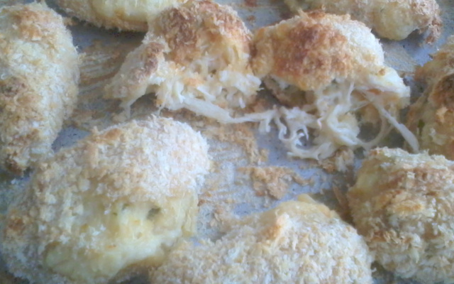 Bolinho de macaxeira com frango