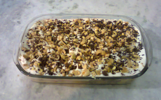 Pavê de chocolate com biscoito maizena