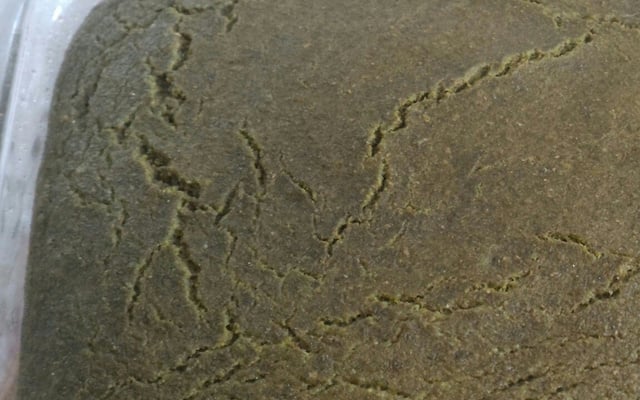 Torta de espinafre com presunto e queijo