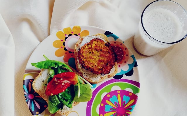 Hamburger de Quinoa Vegetariano