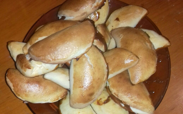 Meia lua de doce de Leite